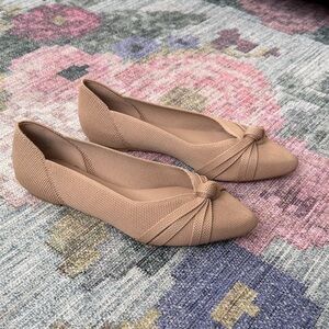 Tahari Flats